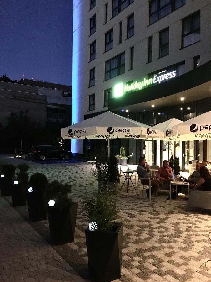 Отель Holiday Inn Express Warsaw - Mokotow Варшава-25